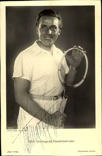 Ak Opernsänger Willi Domgraf Fassbaender, Portrait mit Tennisschläger, Autogramm