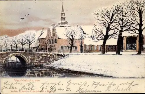 Ak Friedrichstadt an der Eider, Brücke, Fluss, Kirchturm, Winter, Schnee
