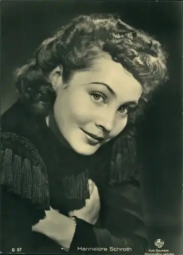 Ak Schauspielerin Hannelore Schroth, Portrait