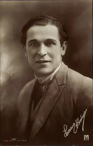 Ak Schauspieler Luciano Albertini, Portrait