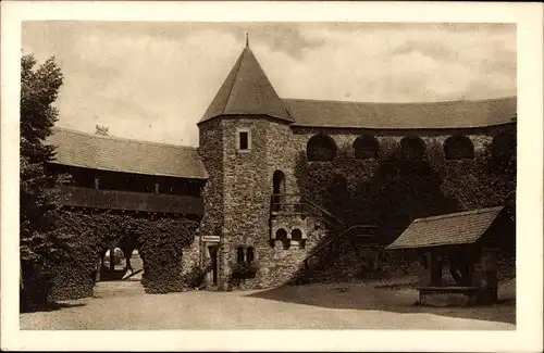 Ak Burg an der Wupper Solingen, Schloss Burg, Engelbertturm, Östlicher Wehrgang