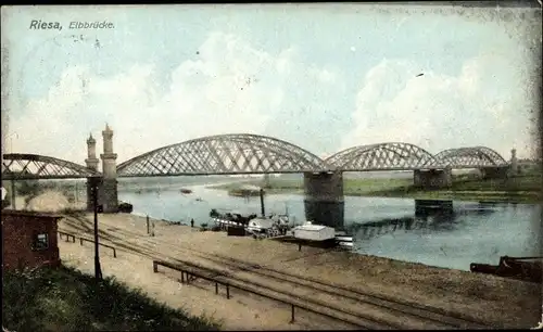 Ak Riesa an der Elbe Sachsen, Elbbrücke, Anlegestelle, Salondampfer