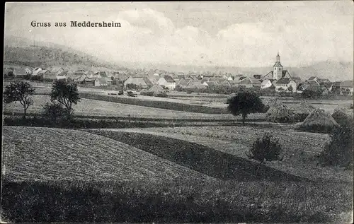 Ak Meddersheim in Rheinland Pfalz, Blick über die Felder auf den gesamten Ort, Kirche