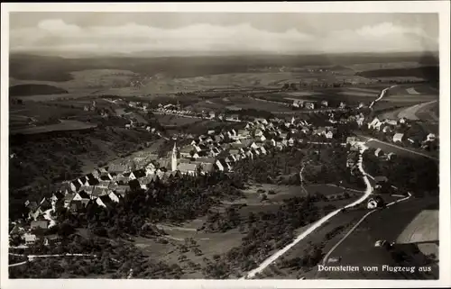 Ak Dornstetten im Schwarzwald Württemberg, Fliegeraufnahme vom Ort