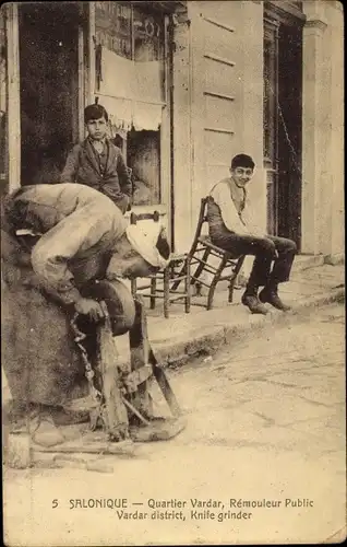 Ak Thessaloniki Griechenland, Bezirk Vardar, Öffentlicher Schleifer, Messerschleifer