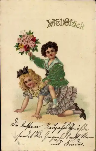 Präge Ak Glückwunsch, Kinder, Blumenstrauß, Rosen