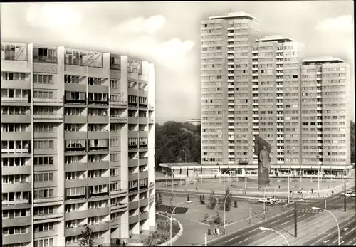 Ak Berlin Friedrichshain, Hochhäuser am Leninplatz