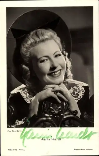 Ak Schauspielerin Karin Hardt, Portrait, Hut, Autogramm