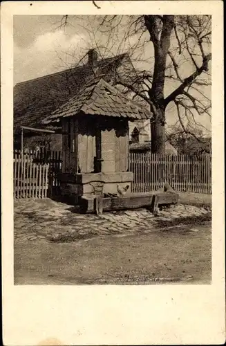 Ak Birkenfeld Neustadt an der Aisch Mittelfranken, Aischgrund, Dorfbrunnen
