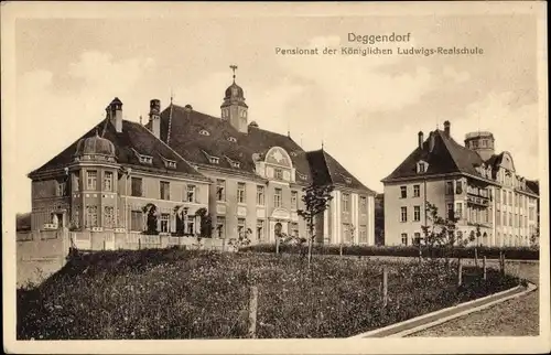 Ak Deggendorf im Bayerischen Wald Niederbayern, Pensionat der Königlichen Ludwigs Realschule