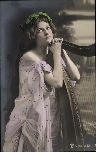 Ak Portrait einer jungen Frau mit Harfe, Musikinstrument