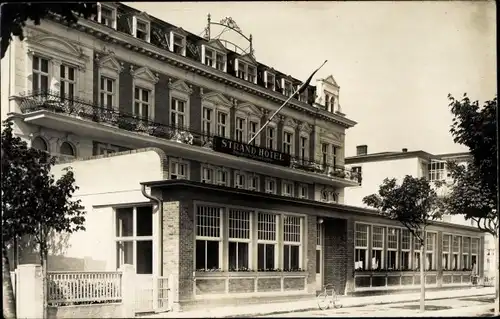 Foto Ak Ostseebad Ahlbeck Heringsdorf auf Usedom, Strandhotel