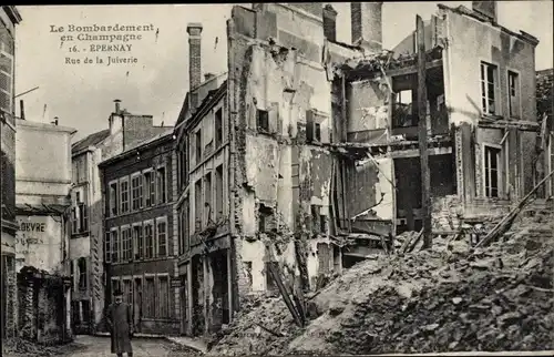 Ak Épernay Marne, Rue de la Juiverie, nach dem Bombenanschlag, I WK