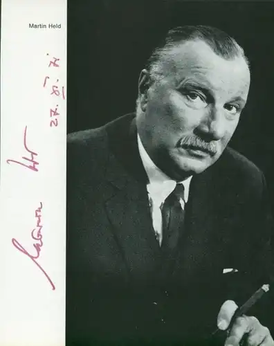 Autogrammkarte Schauspielerin Martin Held, Portrait, Autogramm