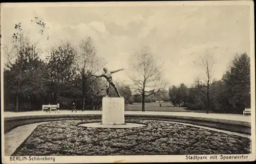 Ak Berlin Schöneberg, Stadtpark, Speerwerfer