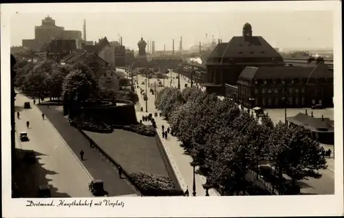 Ak Dortmund Nordrhein Westfalen, Blick auf den Hauptbahnhof mit Vorplatz