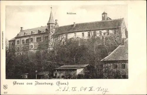 Ak Ilsenburg am Nordharz, Blick zum Schloss, Wohnhäuser