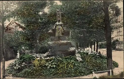 Ak Leisnig in Sachsen, Partie am Brunnen