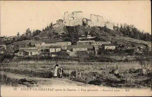 Ak Coucy le Château Aisne, Nach dem Krieg, Gesamtansicht