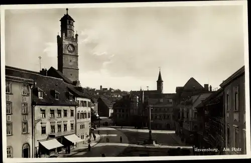 Ak Ravensburg, Am Platz, Straßenansicht, Kirchturm