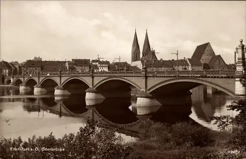 Ak Frankfurt an der Oder, Oderbrücke, Kirche