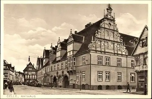 Ak Celle in Niedersachsen, Rathaus, Personen