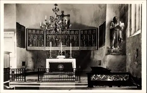 Ak Nieblum auf der Insel Föhr Nordfriesland, Kirche Innenansicht, Altar