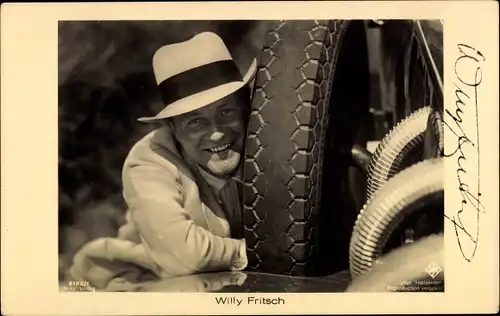 Ak Schauspieler Willy Fritsch, Portrait, Mercedes-Benz 710 SS, Ross Verlag 6182/1, Autogramm