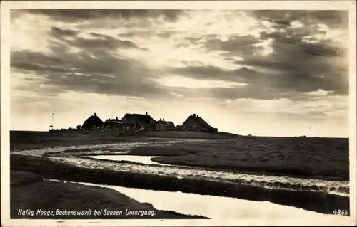 Ak Hallig Hooge in Nordfriesland, Backenswarft, Sonnen-Untergang