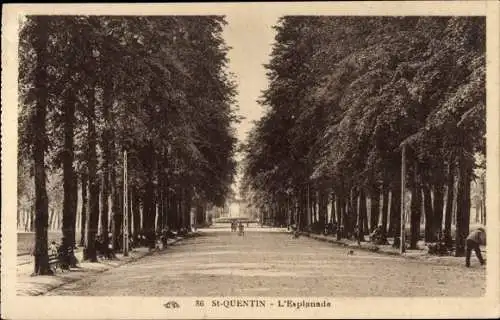 Ak Saint-Quentin Aisne, Esplanade