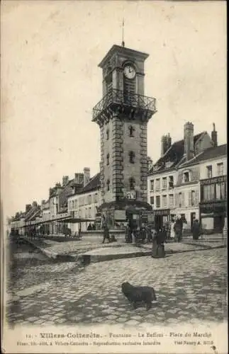 Ak Villers-Cotterêts Aisne, Fontaine, Place du Marche