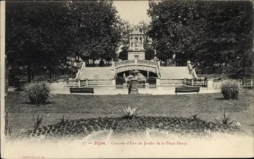 Ak Dijon Côte d'Or, Wasserfall im Garten des Place Darcy