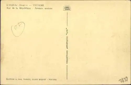 Ak Viviers Ardèche, Rue de la Republique, Old Arceaux