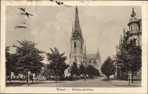 Ak Wesel am Niederrhein, Willibrordi-Platz, Kirche