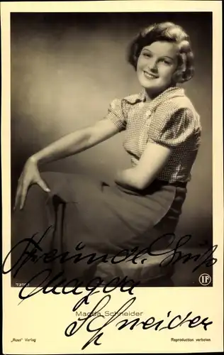 Ak Schauspielerin Magda Schneider, Ross Verlag 7375 1, Portrait, Autogramm