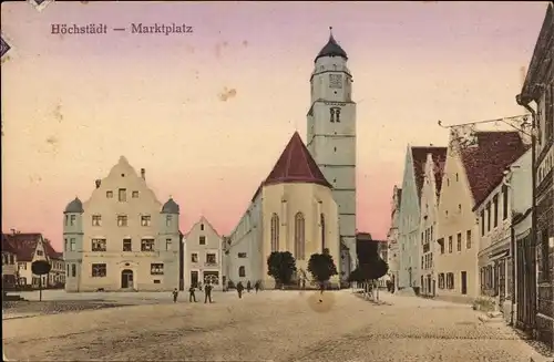 Ak Höchstädt an der Donau Schwaben, Marktplatz, Kirche