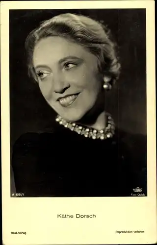 Ak Schauspielerin Käthe Dorsch, Ross Verlag A 3261 1, Portrait