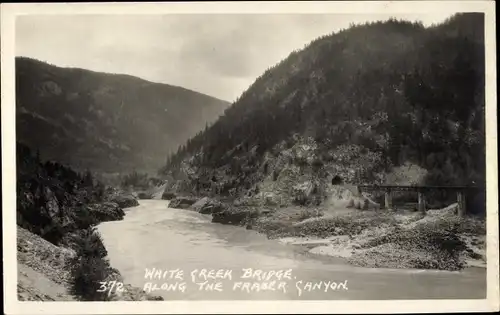Ak Makarora Neuseeland, White Creek Bridge along the Fraser Canyon