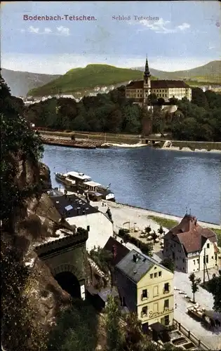 Ak Podmokly Bodenbach Děčín Tetschen an der Elbe Region Aussig, Schloss Tetschen, Dampfer