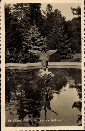 Ak Sankt Pölten in Niederösterreich, Stadtpark, Brunnen