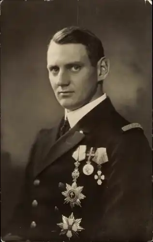 Ak Kronprinz Frederik von Dänemark, Frederik IX, Portrait