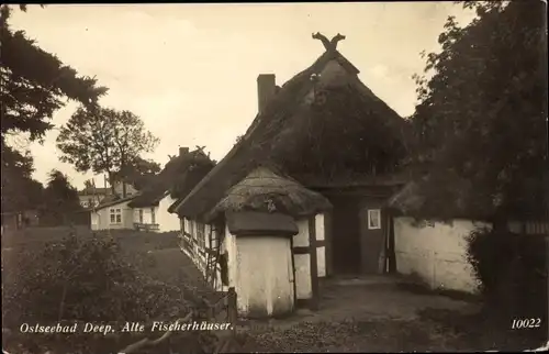 Ak Mrzeżyno Deep Pommern, Alte Fischerhäuser, Außenansicht