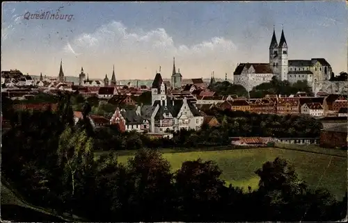 Ak Quedlinburg im Harz, Teilansicht mit Kirche