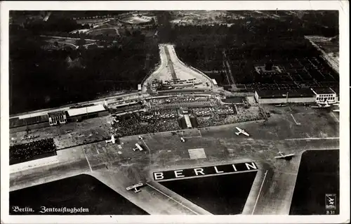 Ak Berlin Tempelhof, Zentralflughafen, Flugbild, Klinke 9201