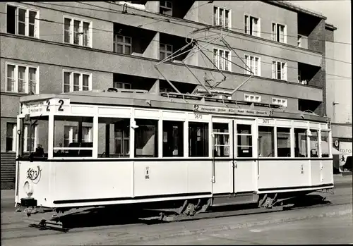 Ak Berliner Verkehrsmittel, Straßenbahn Serie 8 Typ TM 31 U, Bj. 1931/32, Linie 2, Wagen 3673, BVG