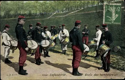Ak Infanterie, École des tambours, Französische Soldaten