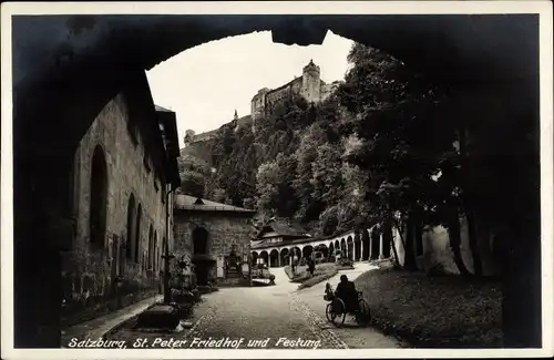 Ak Sankt Peter Salzburg in Österreich, Friedhof, Festung