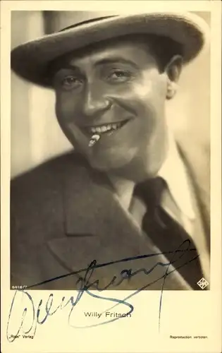 Ak Schauspieler Willy Fritsch, Ross Verlag 6416/2, Zigarette rauchend, Autogramm