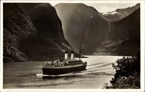 Ak Naerobucht Norwegen, MS Monte Sarmiento, HSDG