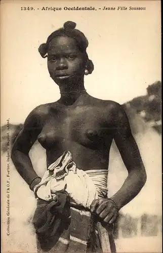 Ak Afrique Orientale, Jeune Fille Soussou, barbusige Frau